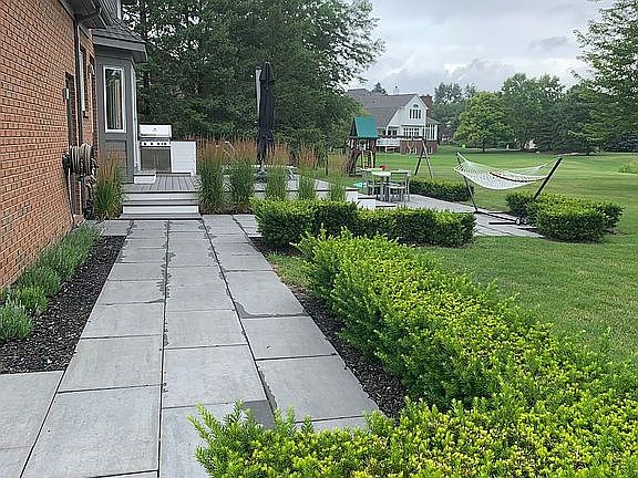 4th image of 741 Dornoch Dr