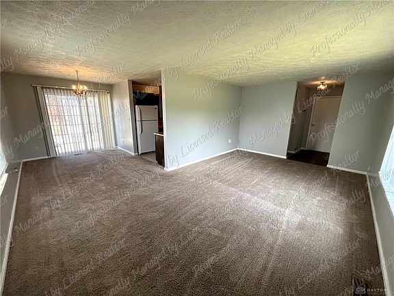 4th image of 8394 Washington Village Dr