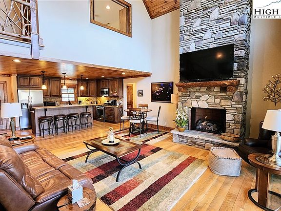 4th image of 170 Trillium Lane