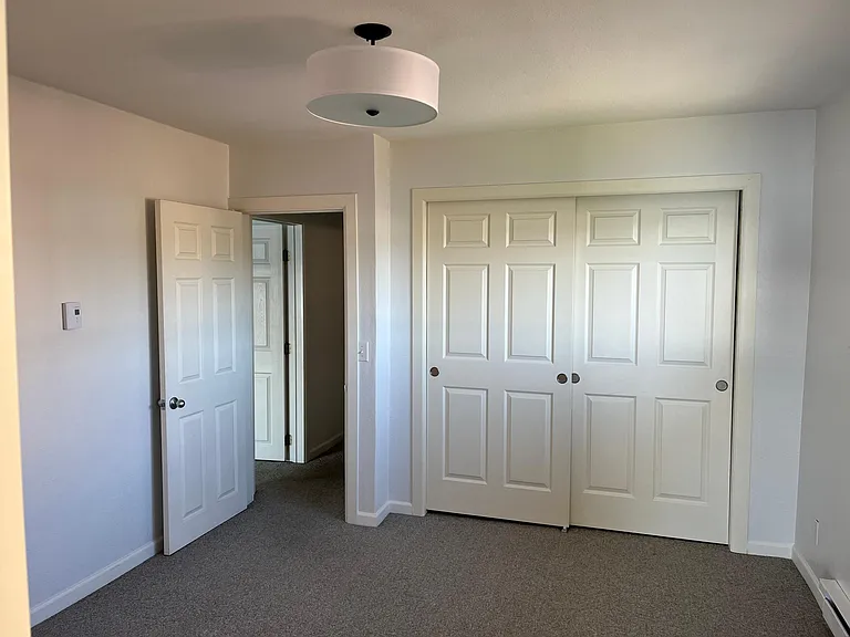 618 Washington Ave #4 — Photo 12