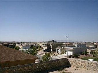 5th image of 13554 Emerald Coast Ln