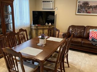 245 Connecticut St #1, Staten Island, NY 10307