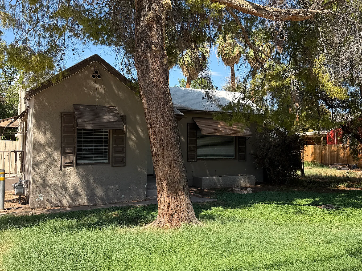 2 bed, 850 sqft, $1,745 — Photo 3
