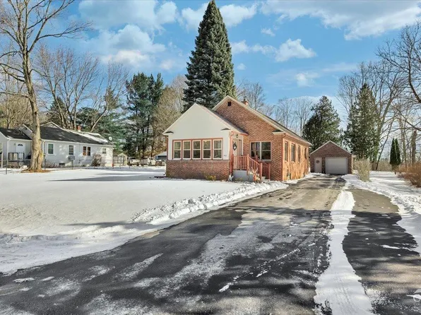 1962 Brookview Road, Castleton, NY 12033