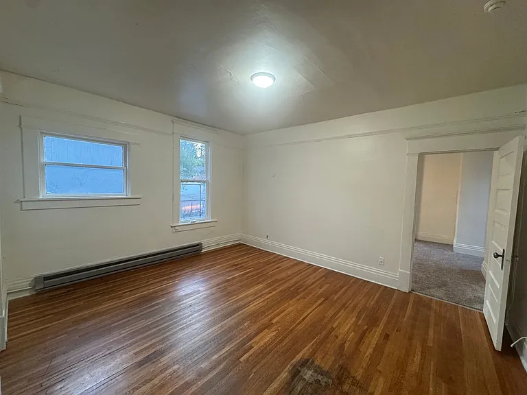 1125 W 11th Ave - 14 Unit — Photo 24