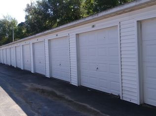 7026 Heege Rd APT 202, Saint Louis, MO 63123