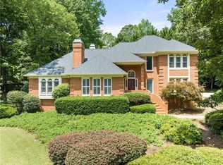 6005 Camden Ct, Cumming, GA 30040