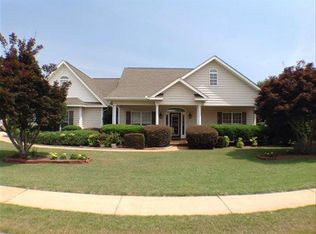 205 Lovorn Cir, Warner Robins, GA