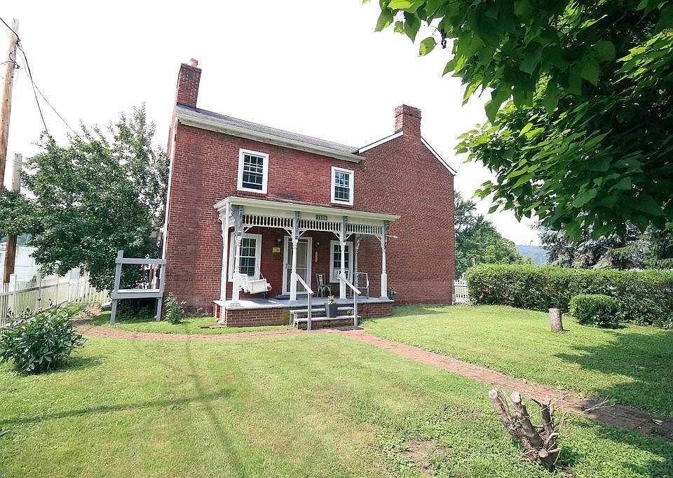 1st image of 1306 Thompson Avenue