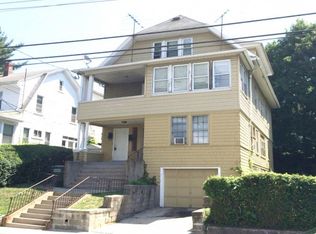 74 Remington St, Bridgeport, CT 06610
