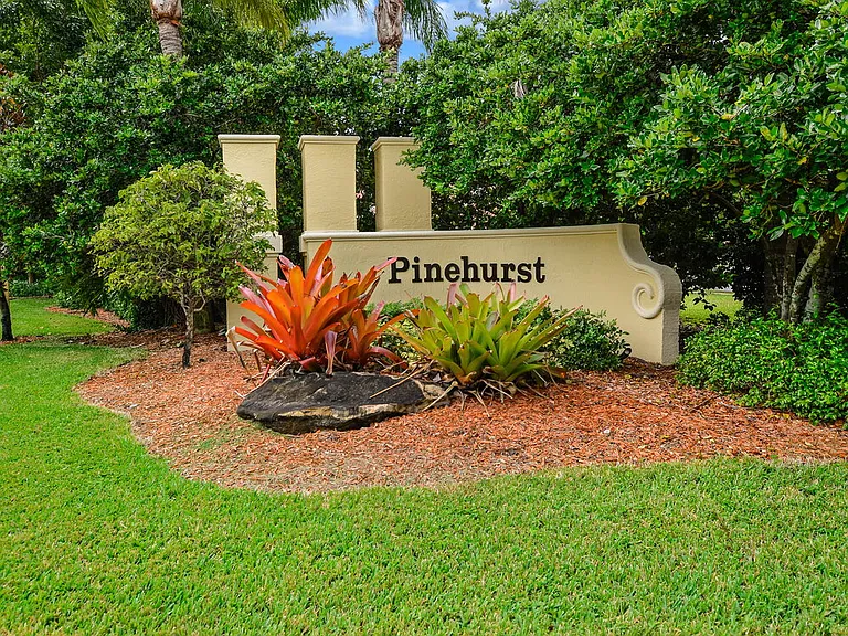 1603 Briar Oak Dr — Photo 18