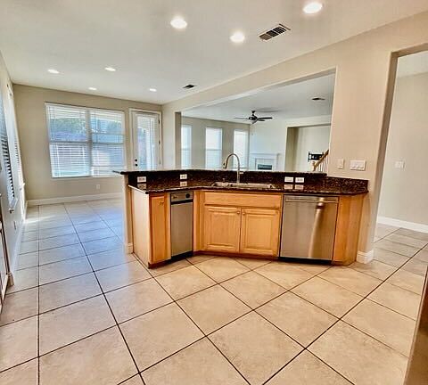 3rd image of 1426 Montauban Ct