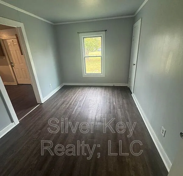 140 Arkansas Ln — Photo 9