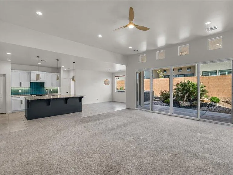 1336 W Firepit Knoll Dr — Photo 7