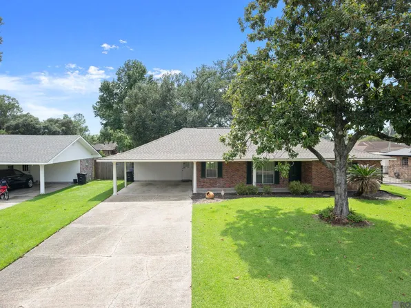 1088 S Burgess Dr, Baton Rouge, LA 70815