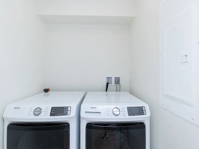 219 Trenton St #1 — Photo 16