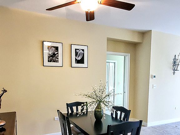 5th image of 2676 Stone Cir Unit 211