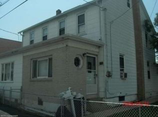 968 Chestnut St, Freeland, PA 18224