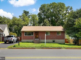 321 Nutley St NW, Vienna, VA 22180