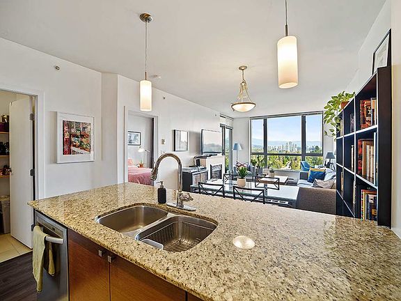 2nd image of 110 Brew St #2507