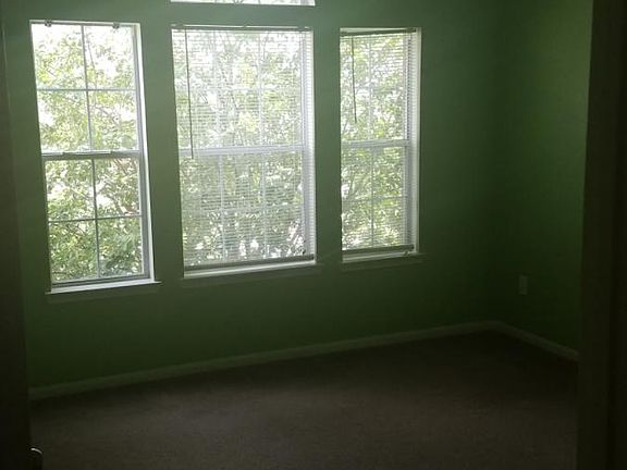 uptstairs bedroom #1