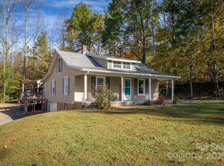 110 Topaz Ave, Morganton, NC 28655