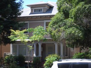 2510 College Ave #B, Berkeley, CA 94704