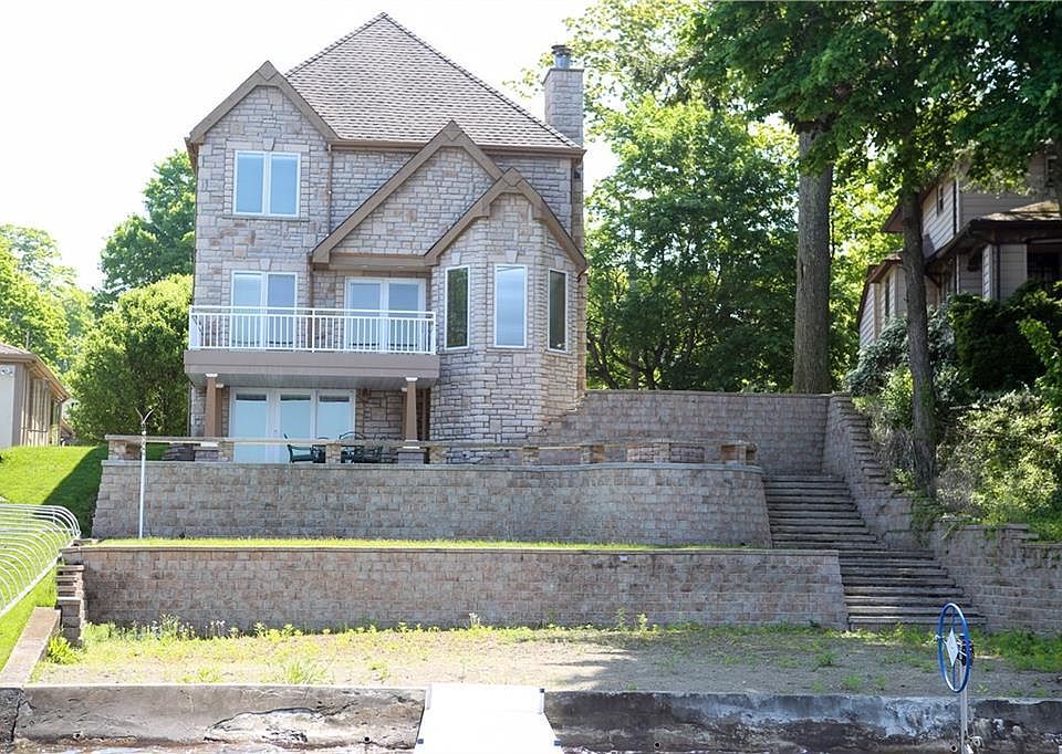 1st image of 11243 Quigley Ln
