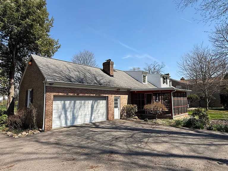 1800 Amarillo St NW — Photo 3