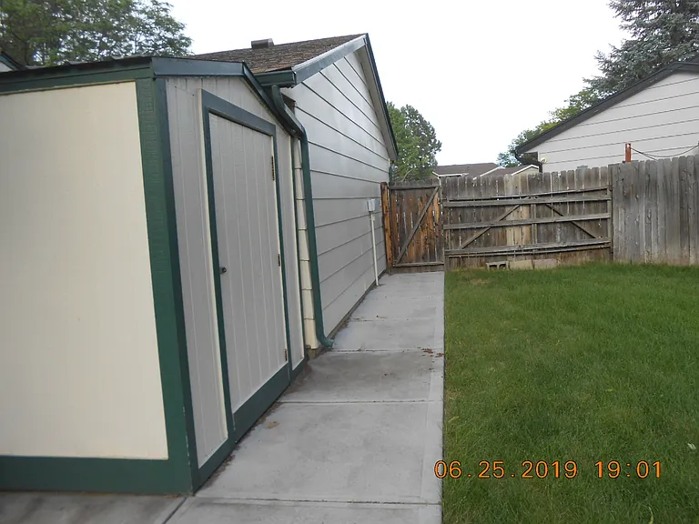 418 Chukar Ct — Photo 6