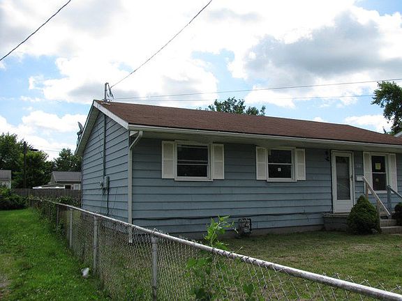 2nd image of 510 Clinton St