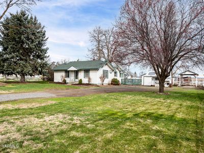 4905 Ahtanum Rd, Yakima, WA, 98903