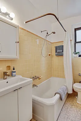 Sold by Corcoran | media 7