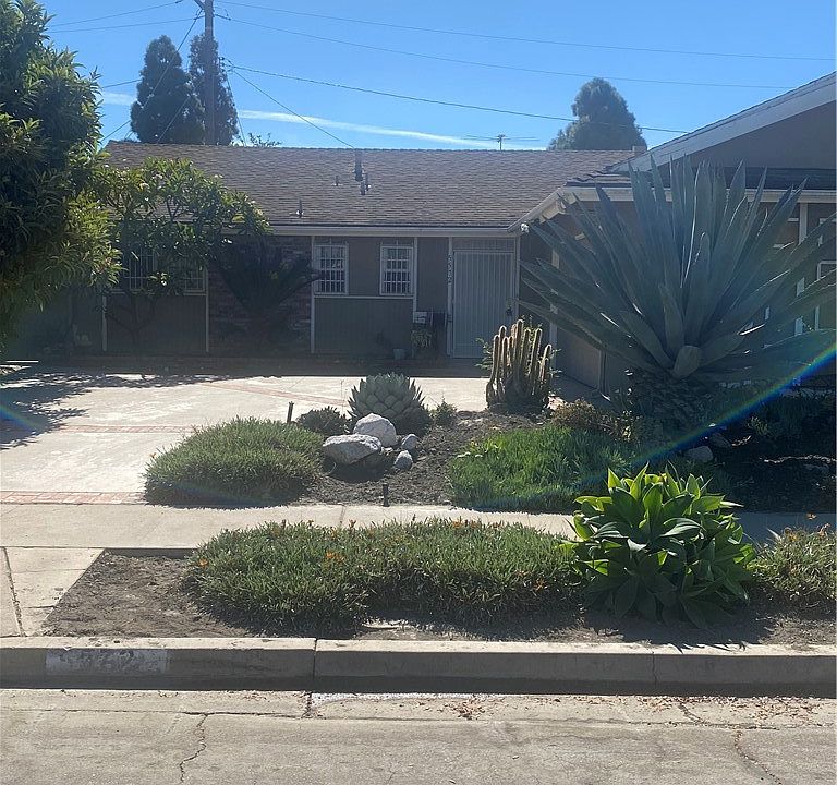 1st image of 5572 Ludlow Ave