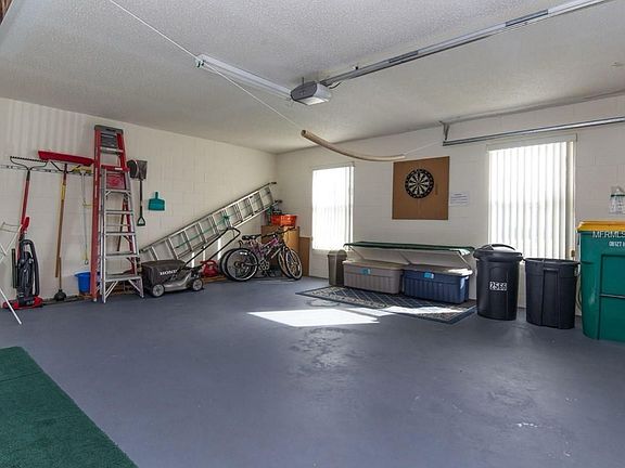 3rd image of 2566 Chatham Cir