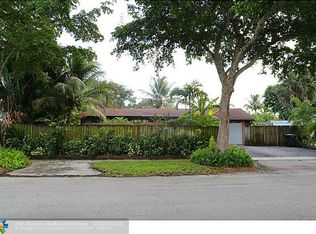 2020 SW 36th Ter, Fort Lauderdale, FL 33312