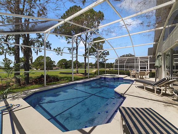 2nd image of 2135 Mallory Cir