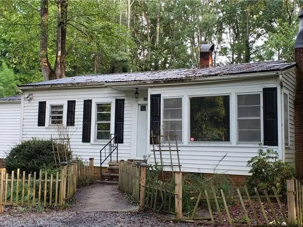 646 Hawthorne Dr, Asheboro, NC 27205