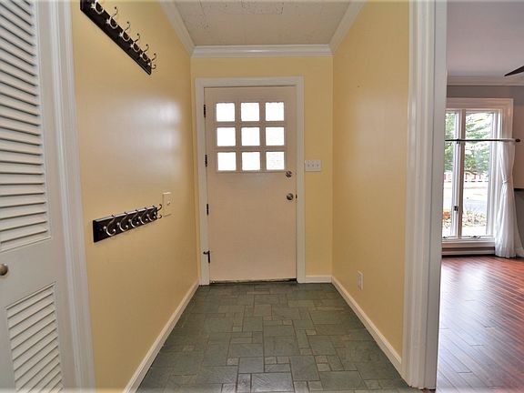 2nd image of 4218 Lincoln Ave