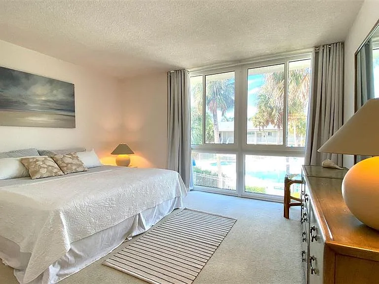 500 S Washington Dr #24B — Photo 21