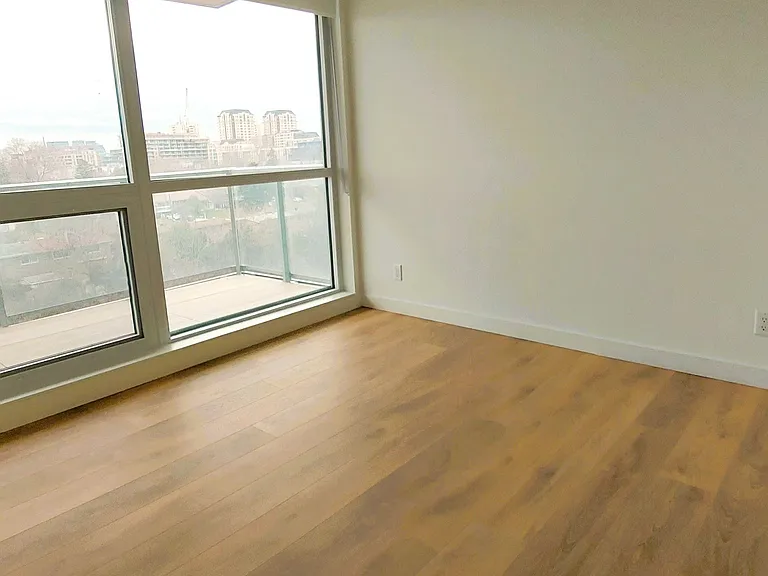 25 McMahon Dr #908 — Photo 4