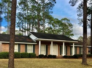 2033 S Main St, Moultrie, GA 31768