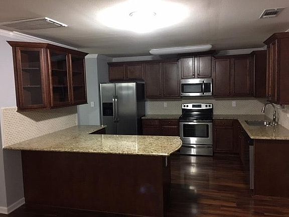 2nd image of 2873 Village Center Dr