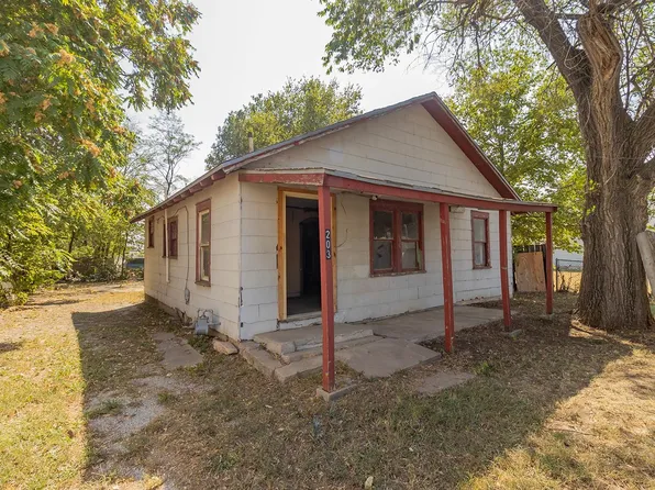 203 E Burnett St, Wichita, KS 67219