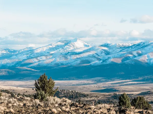 311 NE 7th Ave, John Day, OR 97845