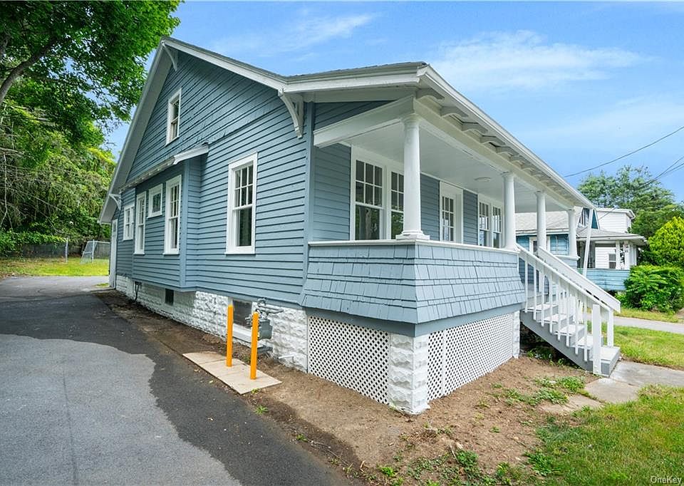 61 Violet Avenue, Poughkeepsie, NY 12601 Zillow