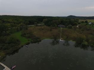 Red Cedar Dr, Lodi, WI 53555