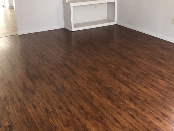 3rd image of 129 Madison Ave