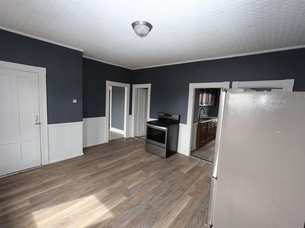 manchester-new-hampshire-74288034 picture