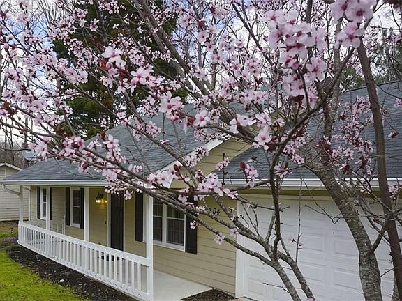 4th image of 1504 Sugarplum Pl SW